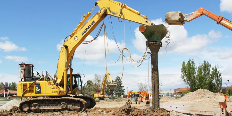 Vibrocompaction Design for Chicago Lake Plain Soils